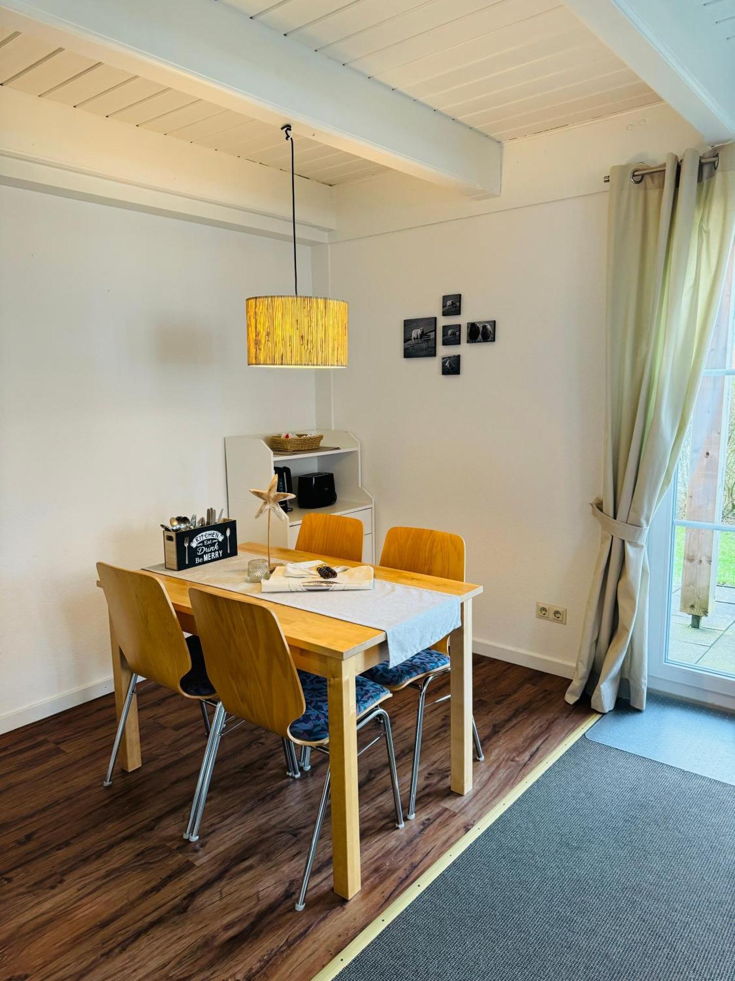 Kleine Ella Pellworm Apartment Ngoại thất bức ảnh